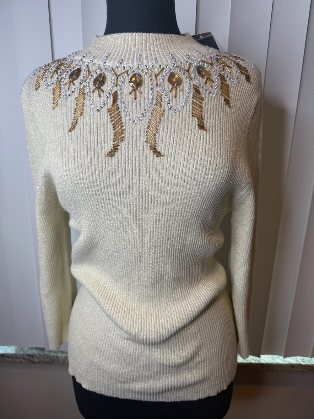 Lauren Michelle Cream Crewneck Sweater with Gold & Silver Beadwork Size XL NEW